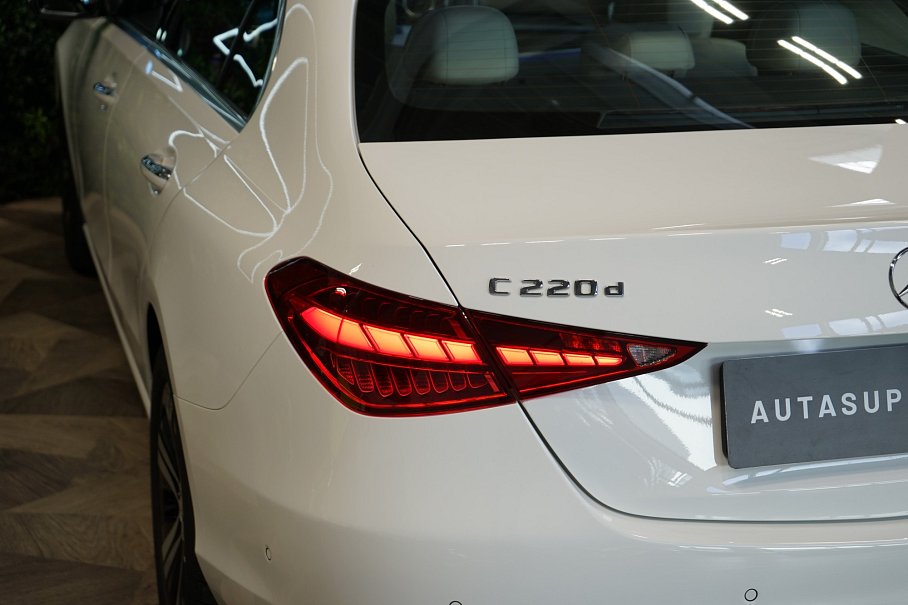 Mercedes-Benz Třída C 220d