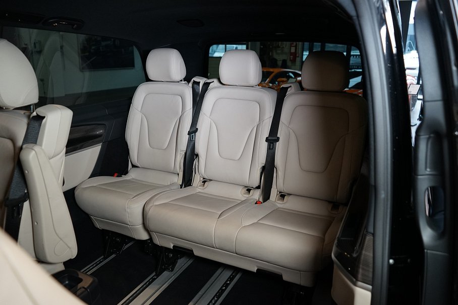 Mercedes-Benz EQV 300
