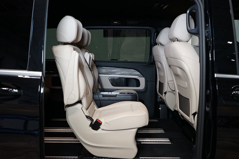 Mercedes-Benz EQV 300