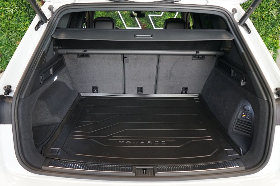 Volkswagen Touareg 3.0 TDI R-Line 4Motion