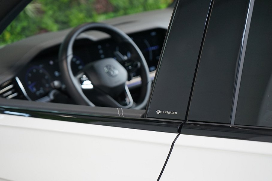 Volkswagen Touareg 3.0 TDI R-Line 4Motion