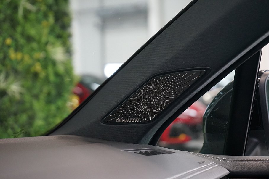 Volkswagen Touareg 3.0 TDI R-Line 4Motion