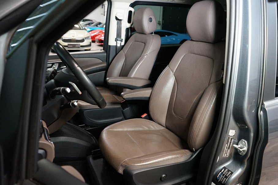 Mercedes-Benz Třída V 300d 4Matic