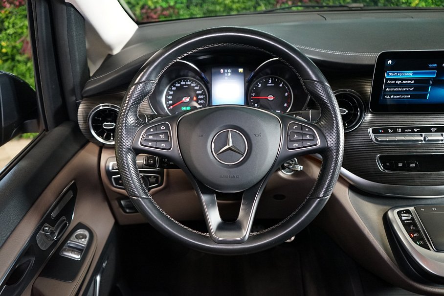 Mercedes-Benz Třída V 300d 4Matic
