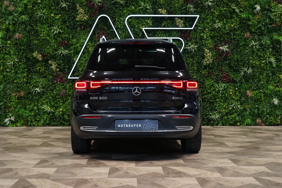 Mercedes-Benz EQB 300 4Matic