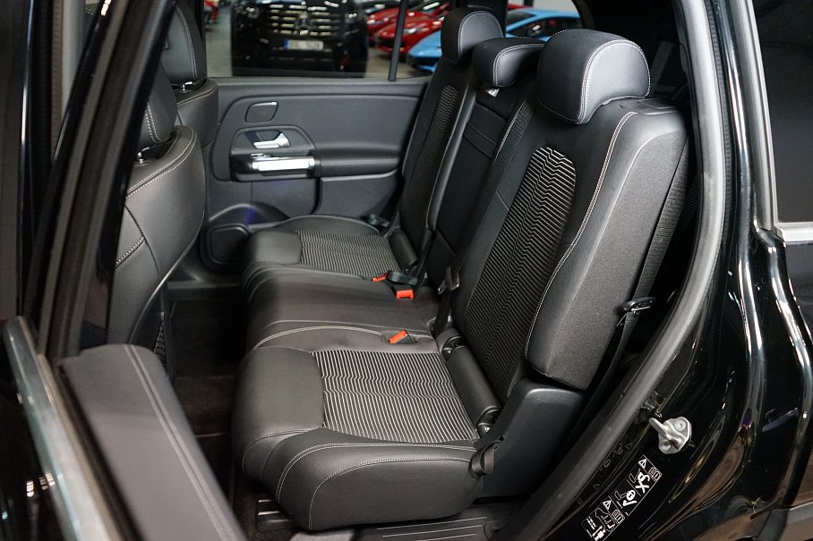 Mercedes-Benz EQB 300 4Matic