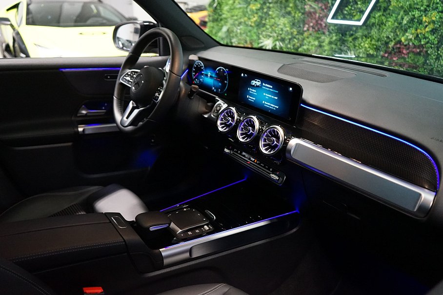 Mercedes-Benz EQB 300 4Matic