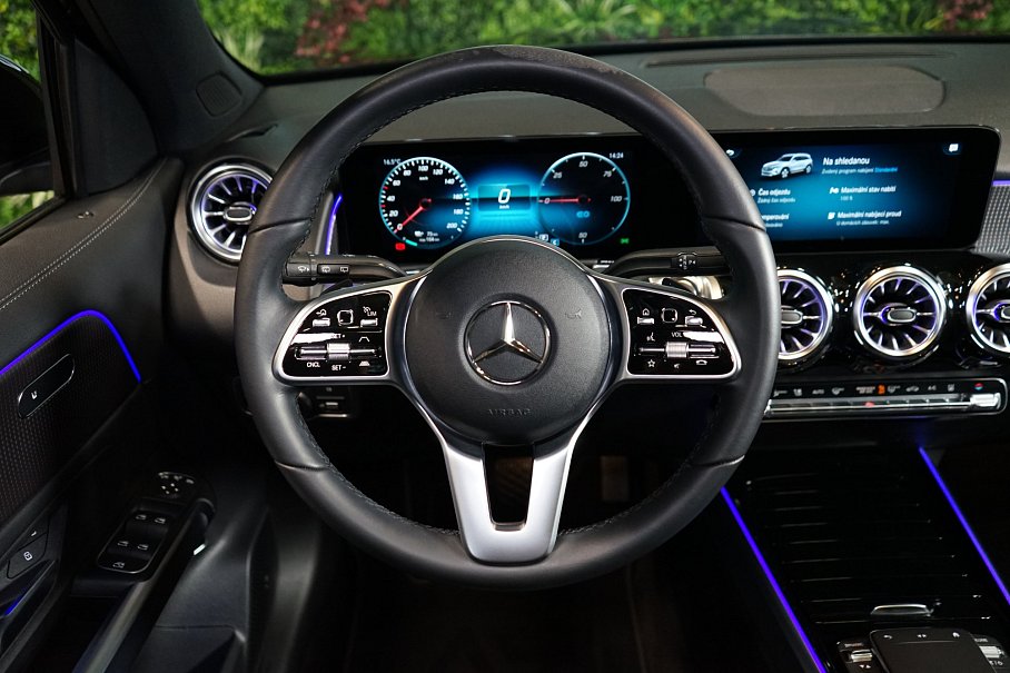 Mercedes-Benz EQB 300 4Matic