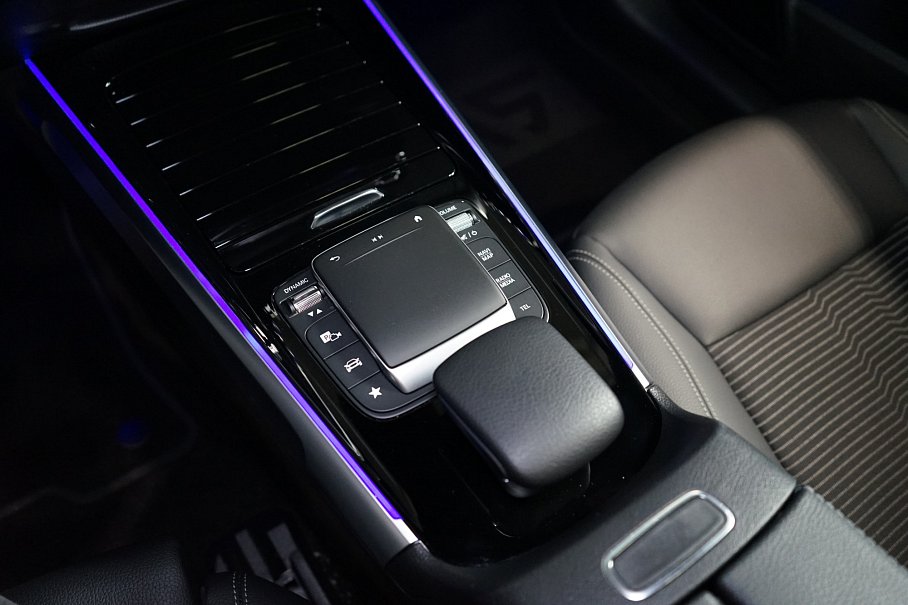Mercedes-Benz EQB 300 4Matic