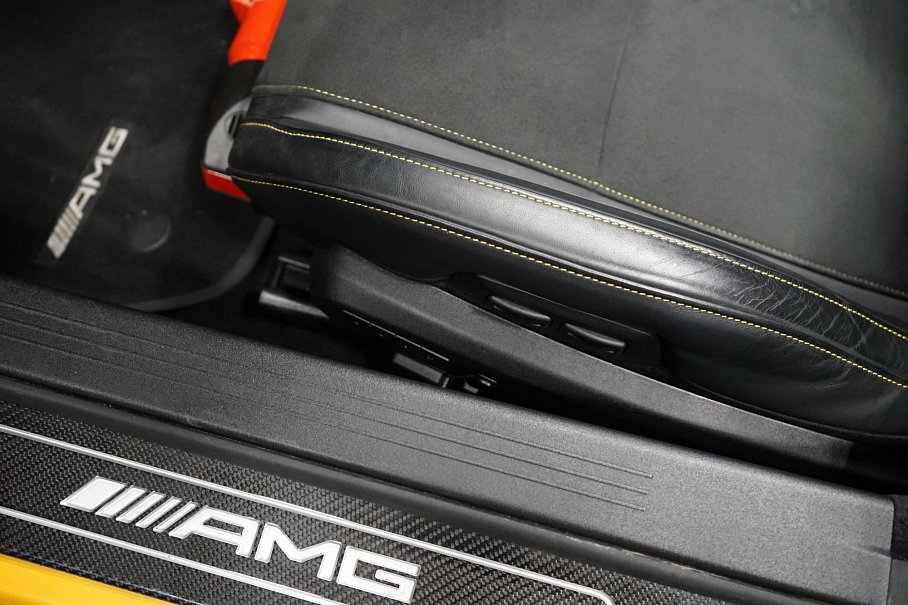 Mercedes-Benz AMG GT C Roadster Carbonerre