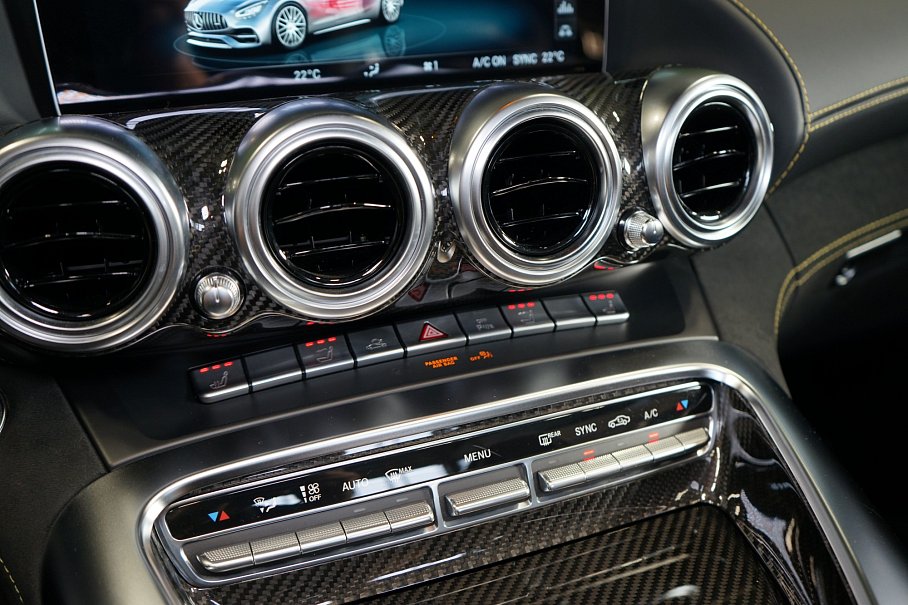 Mercedes-Benz AMG GT C Roadster Carbonerre