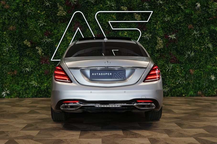 Mercedes-Benz Třída S 560 4Matic