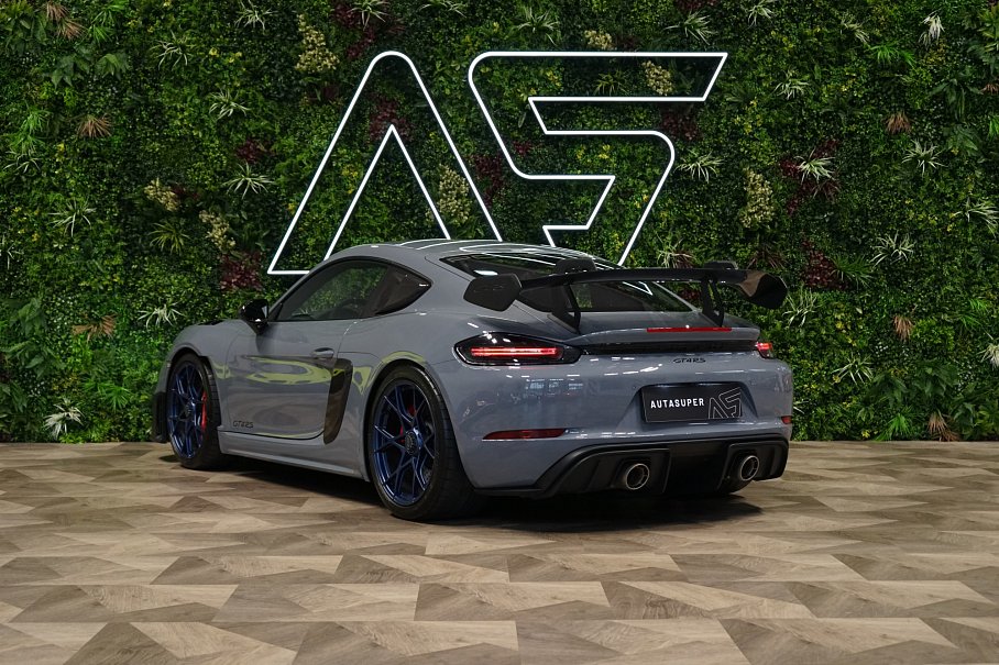 Porsche Cayman 718 GT4 RS