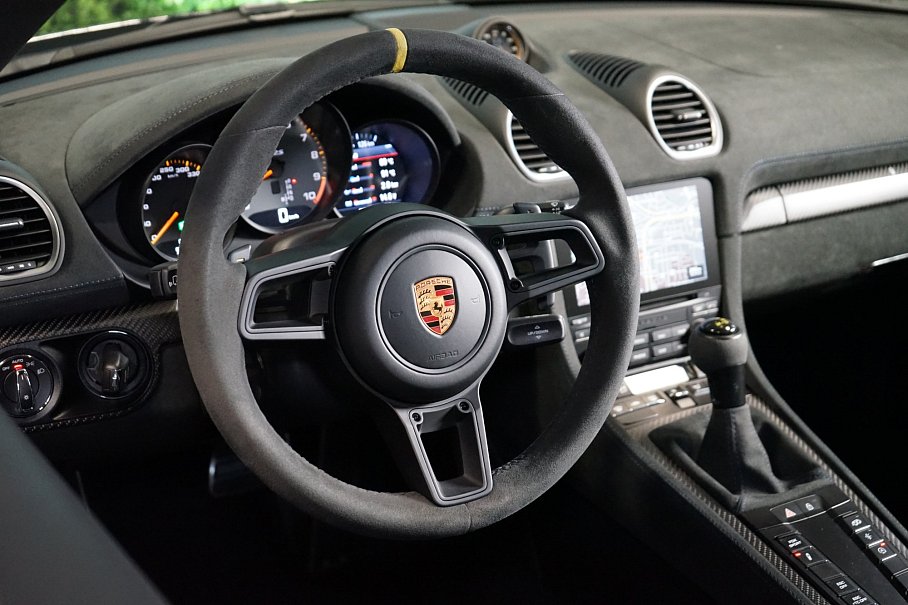 Porsche Cayman 718 GT4 RS