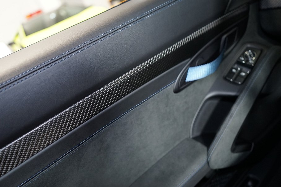 Porsche Cayman 718 GT4 RS