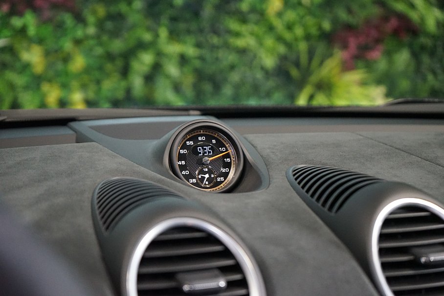 Porsche Cayman 718 GT4 RS