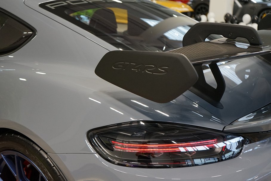 Porsche Cayman 718 GT4 RS