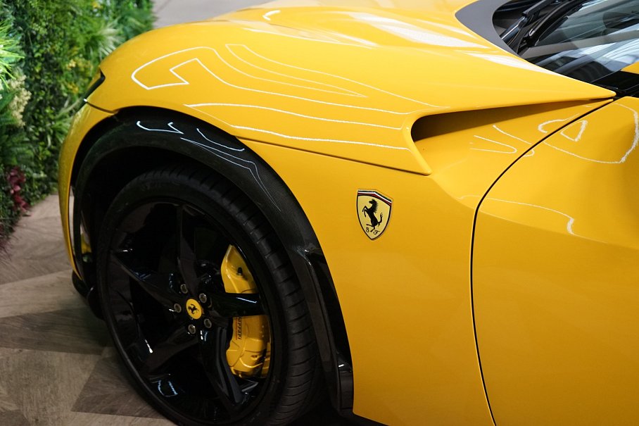 Ferrari Purosangue 