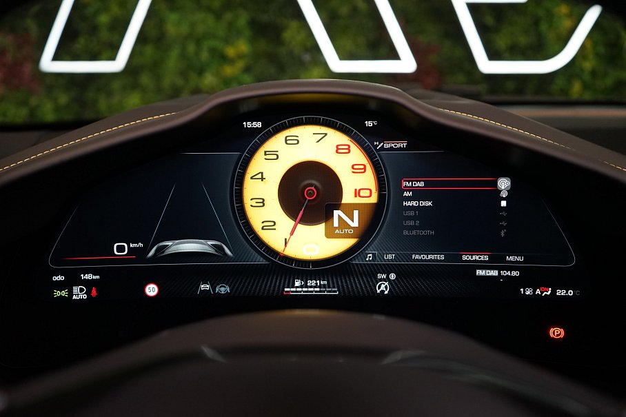 Ferrari Purosangue 