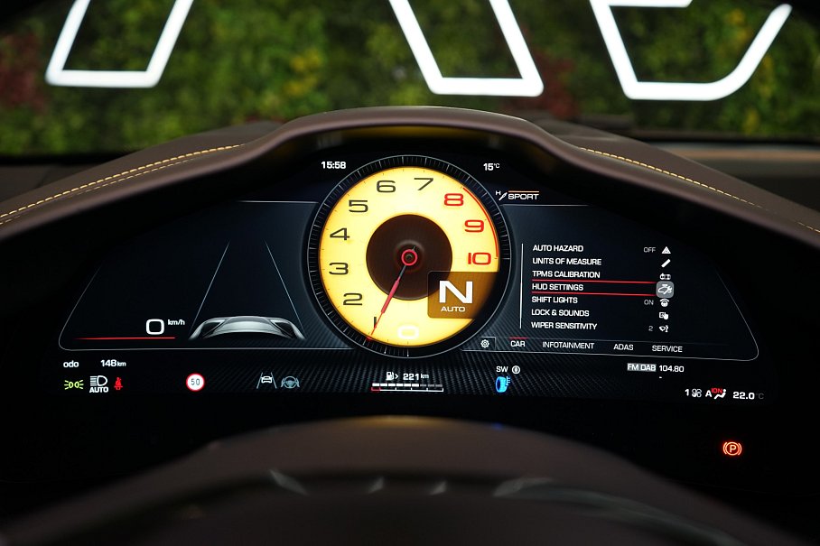 Ferrari Purosangue 