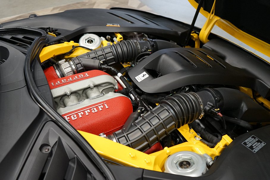 Ferrari Purosangue 