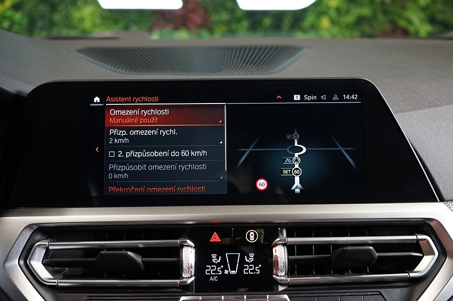 BMW Řada 3 320d xDrive Touring