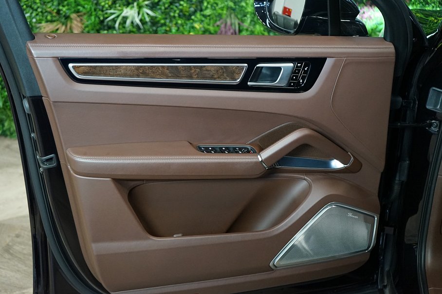 Porsche Cayenne Turbo