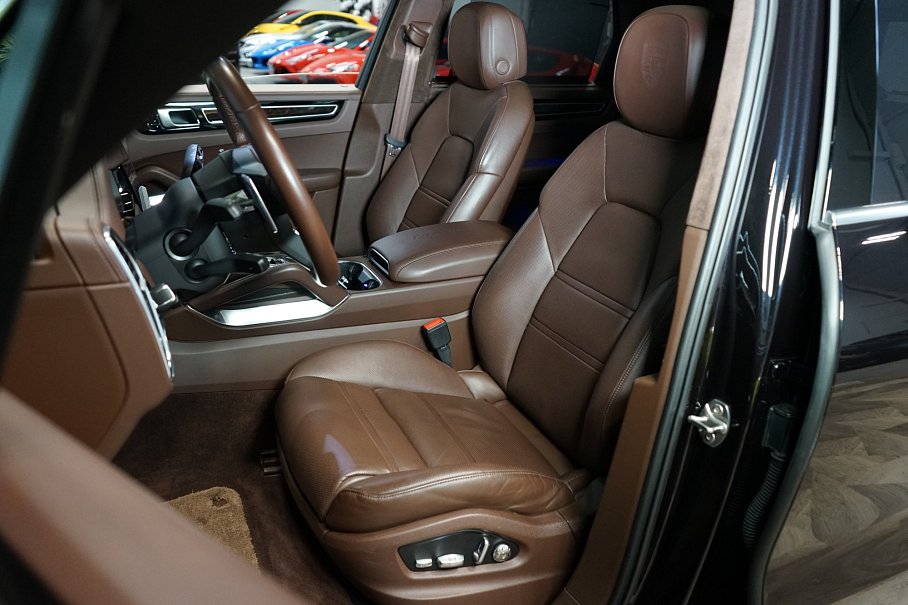 Porsche Cayenne Turbo