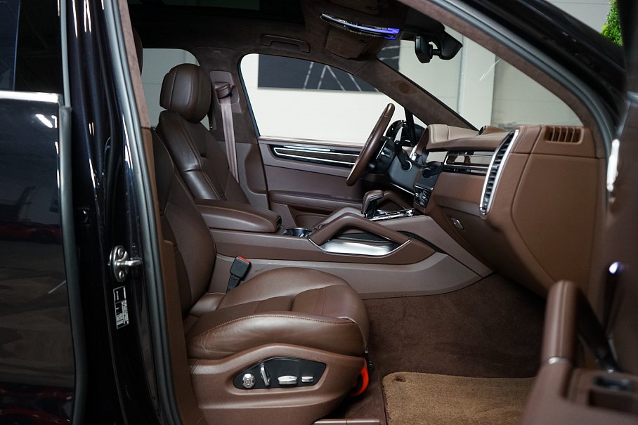 Porsche Cayenne Turbo