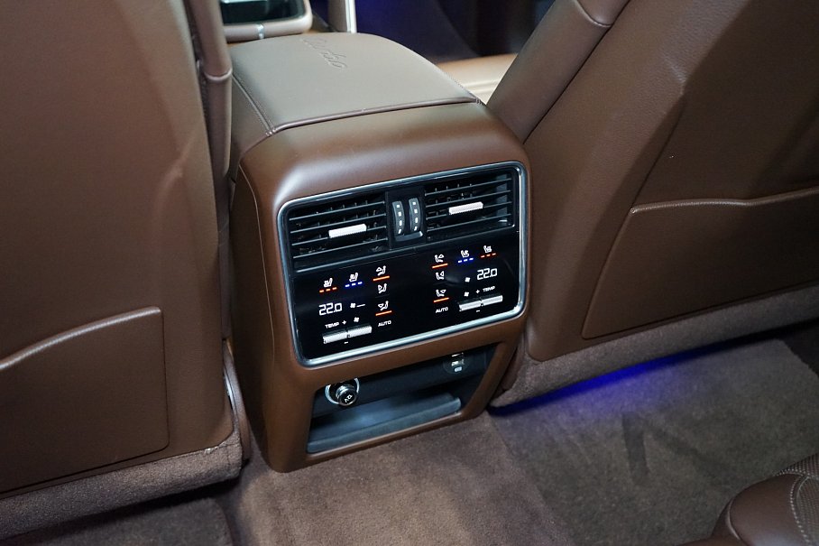 Porsche Cayenne Turbo