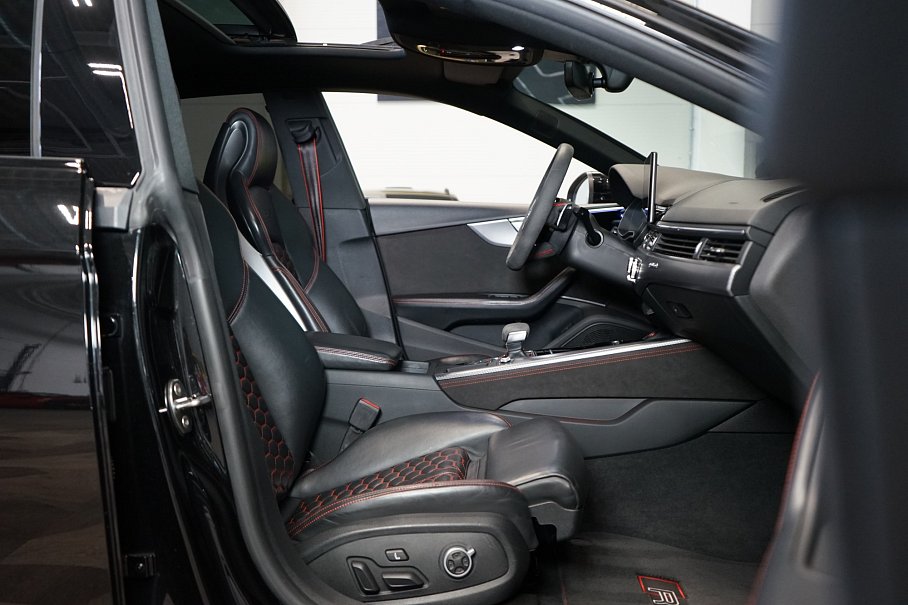 Audi RS 5 Sportback TFSI quattro