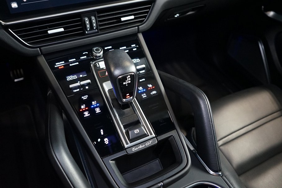 Porsche Cayenne Turbo GT