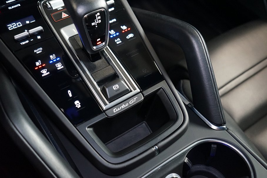 Porsche Cayenne Turbo GT