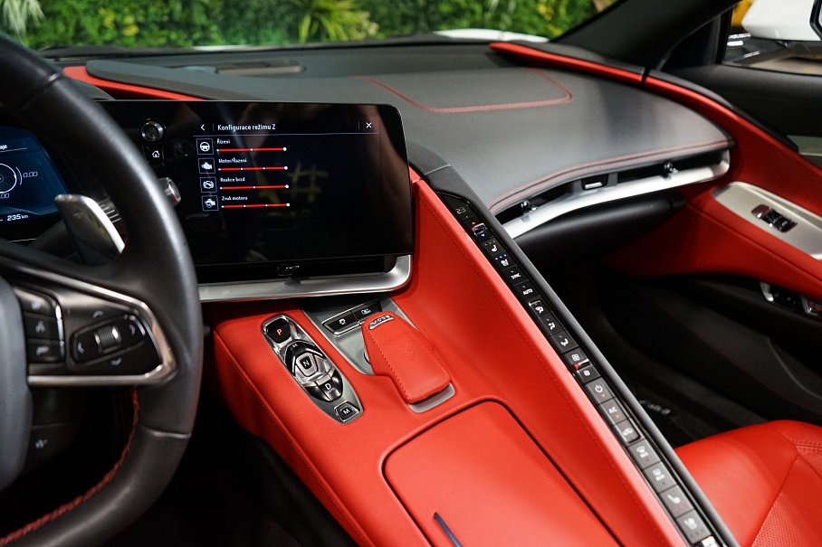 Chevrolet Corvette Stingray Z51 3LT