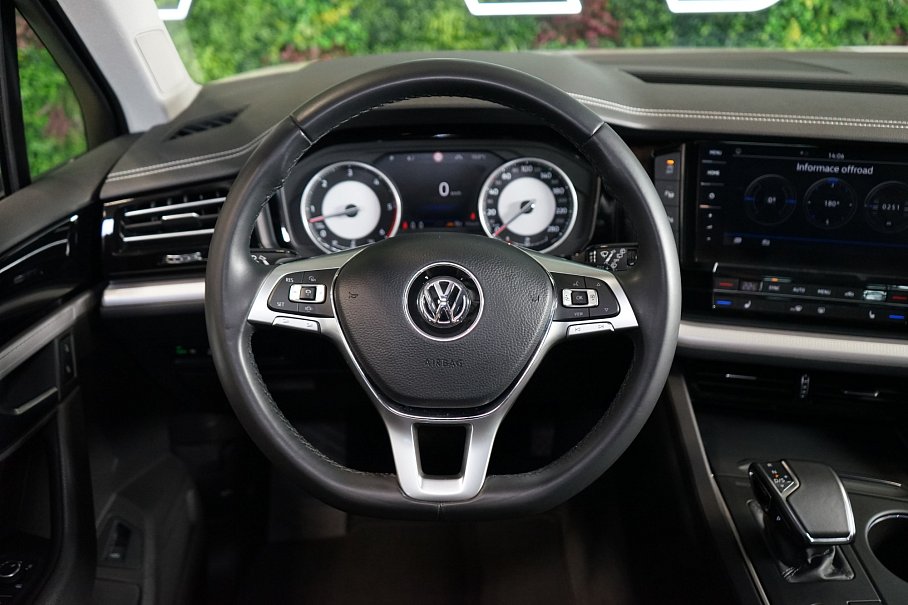 Volkswagen Touareg 3.0 TDI 4Motion