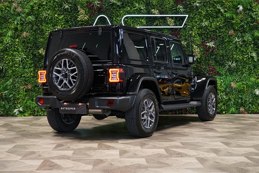 Jeep Wrangler 4Xe Sahara