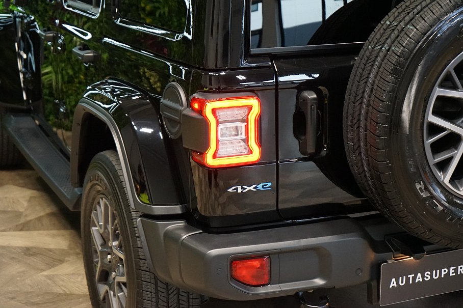 Jeep Wrangler 4Xe Sahara