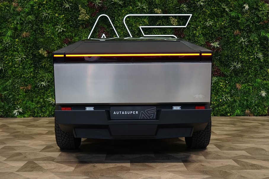 Tesla Cybertruck Cyberbeast