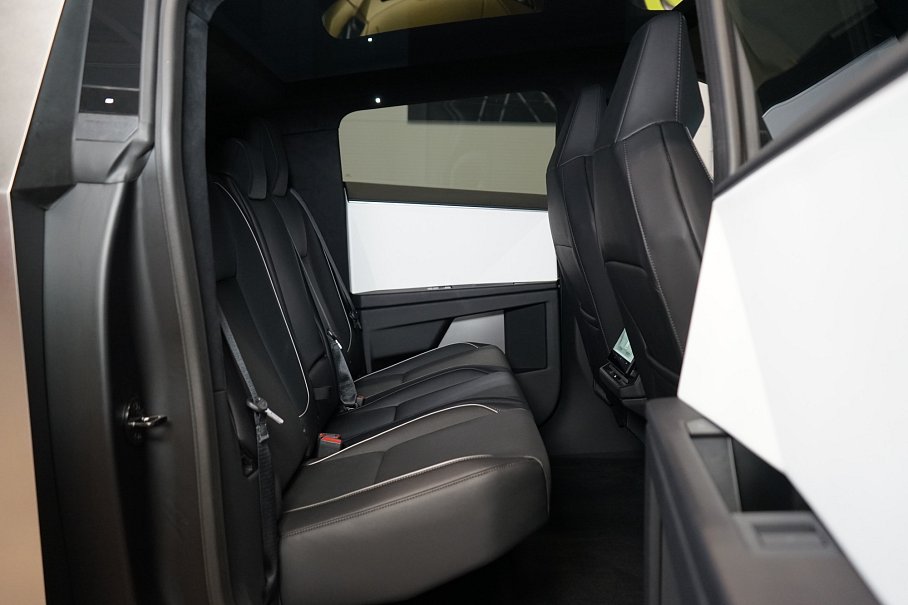 Tesla Cybertruck Cyberbeast