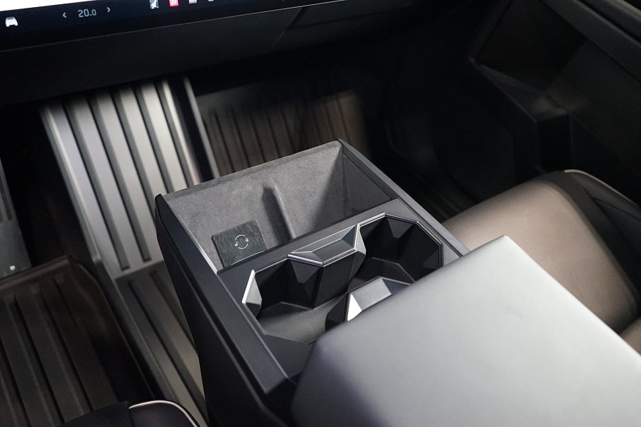 Tesla Cybertruck Cyberbeast