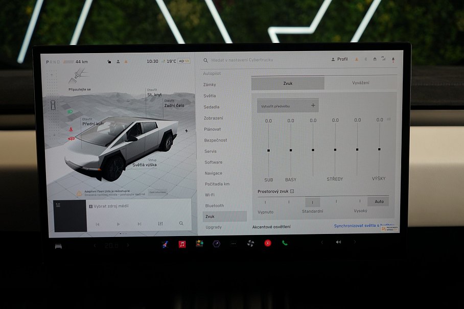 Tesla Cybertruck Cyberbeast