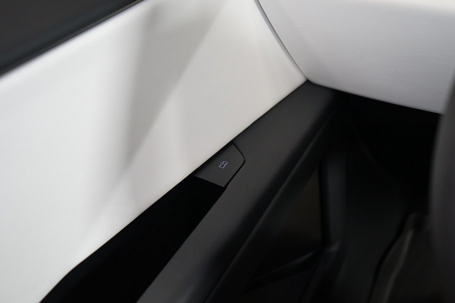 Tesla Cybertruck Cyberbeast