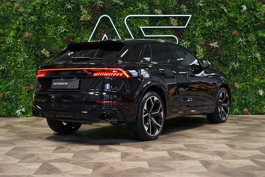 Audi RS Q8 4.0 TFSI quattro