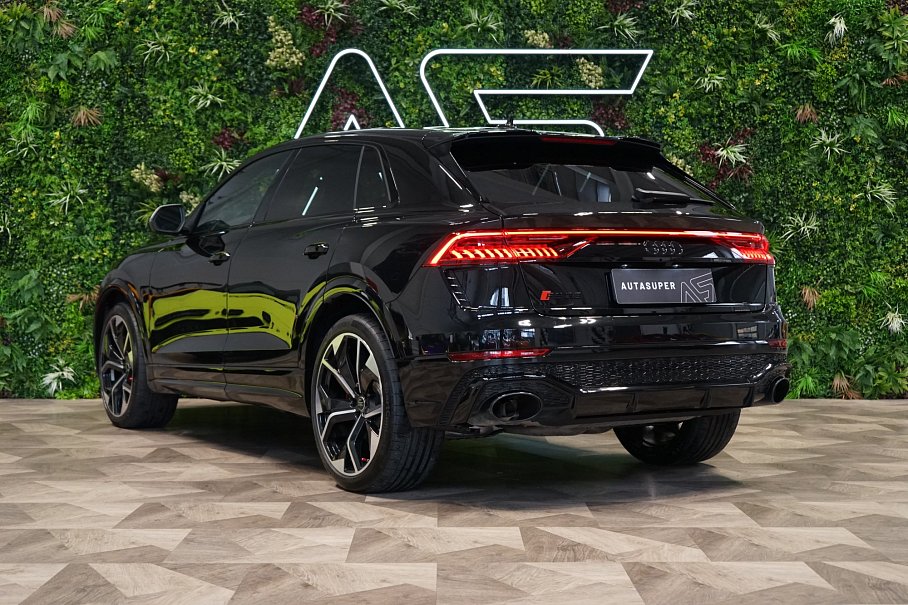 Audi RS Q8 4.0 TFSI quattro