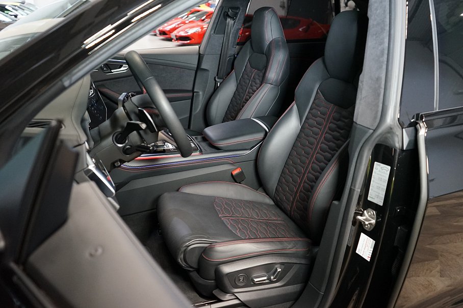 Audi RS Q8 4.0 TFSI quattro