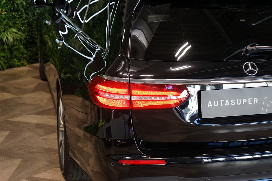 Mercedes-Benz Třída E 220d Wagon