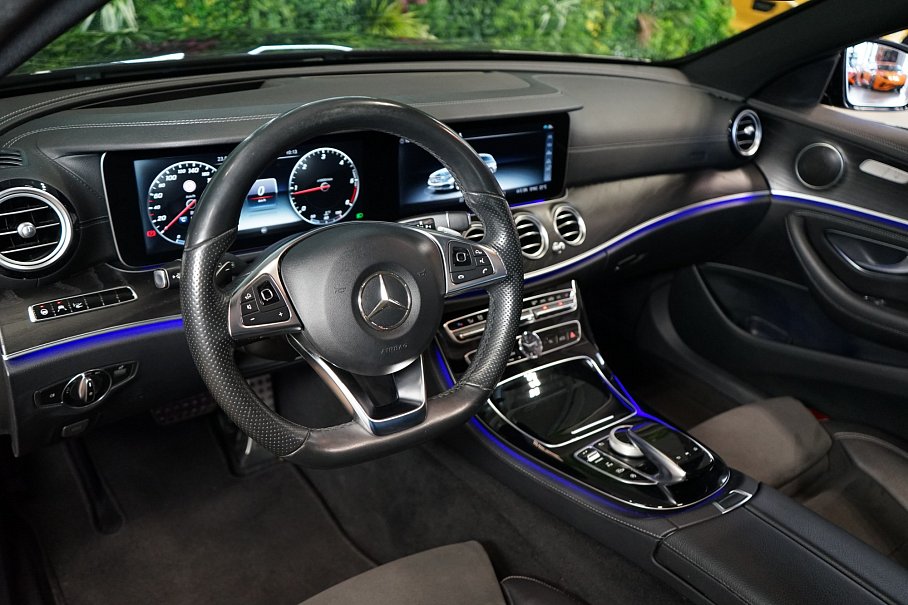 Mercedes-Benz Třída E 220d Wagon