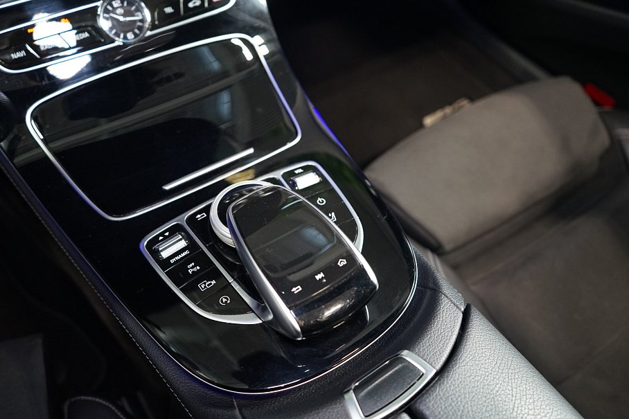 Mercedes-Benz Třída E 220d Wagon