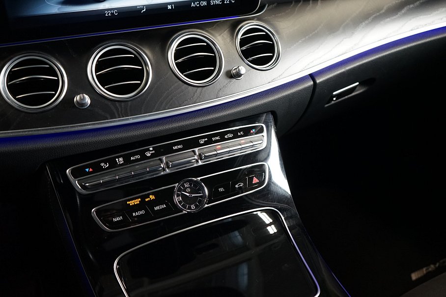 Mercedes-Benz Třída E 220d Wagon