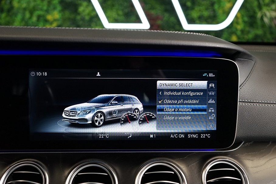 Mercedes-Benz Třída E 220d Wagon